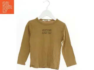 Langærmet t-shirt med print fra H&M (str. 98)