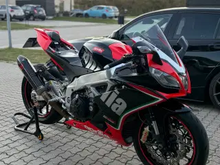 Aprilia RSV4