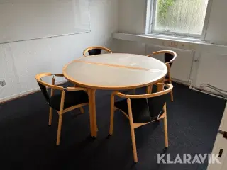 Stort lot med kontormøbler