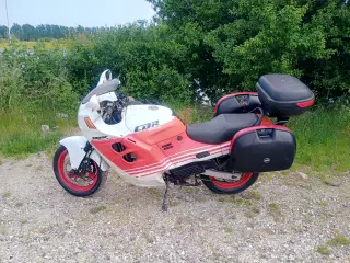 Honda cbr 1000F