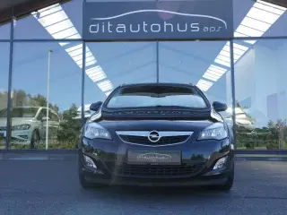Opel Astra 1,7 CDTi 110 Enjoy Sports Tourer