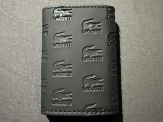 Lacoste pung sælges