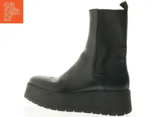 Sorte chelsea støvler fra Zara (str. 39)