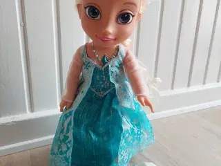 Elsa dukke med lyd
