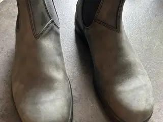 Blundstone 