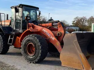Hitachi ZW250 volvo hurtigskift og skovl