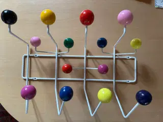 Eames knagerække