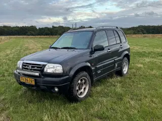 Suzuki Grand Vitara v6 2,5 