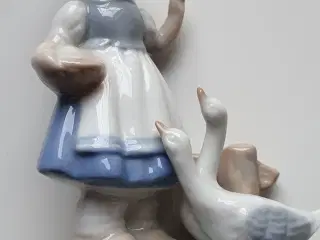 Porcelænsfigur - Pige med gæs