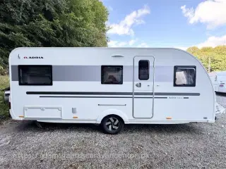 2019 - Adria Adora 542 UL   Enkeltsenge-Lamel-Gulvtemp.-Sun Shine