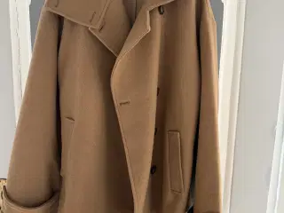 Flot jakke med 31 % uld