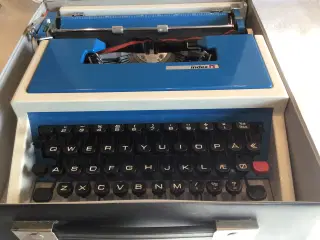Skrivemaskine  rejseskrivemaskine, som ny
