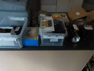 Div. elektronik (se billeder)