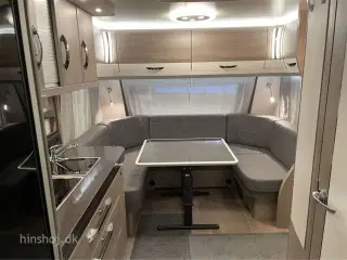 2023 - Hobby Prestige 650 KFU   Hobby 650 KFU model med Fransk seng og Køjer fra Hinshøj Caravan A/S