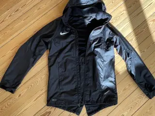 Nike Shield sort løbe/regnjakke med hætte str S
