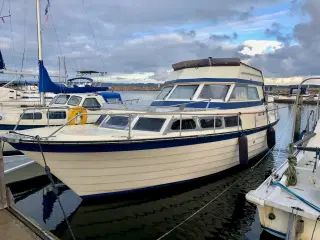 Marex 32 