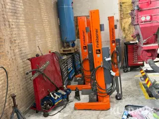 Mobil søjleløftesystem 30 ton Finkbeiner EHB707V11 4 søjler