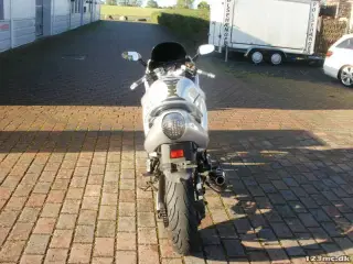 Suzuki GSX 600 F