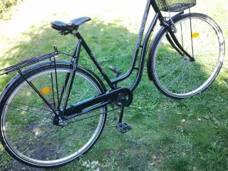 Classic Nostalgie 28"  55 cm høj Ny dæk.
