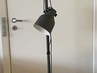 Gulvlampe