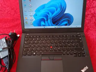 ThinkPad X260 12,5” bærbar i7, 8, 240Ssd