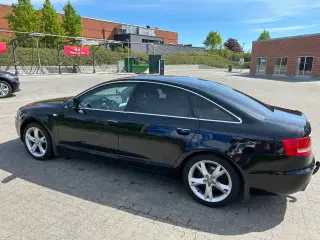 Audi A6 2.4 V6
