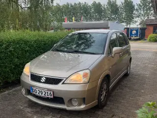 Suzuki Liana 1,6