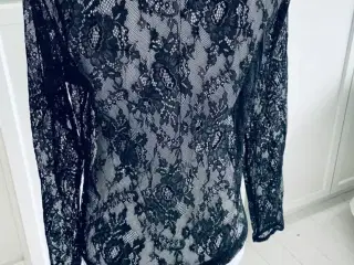 Blonde bluse fra Custommade