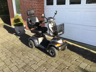 Moralsk Fil skolde El-scooter 4 hjul Mokka | Randers NØ - GulogGratis.dk