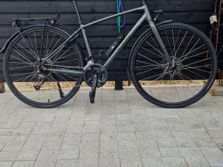 Hybrid cykel trek fx2