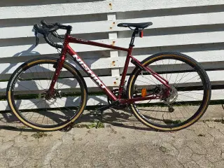 Rød herre racer cykel