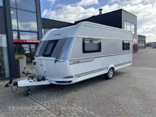 2020 - Hobby De Luxe 495 UL DK line   Kampagnevogn DK-Line utroligt velholdt. Kan opvejes til 1800kg