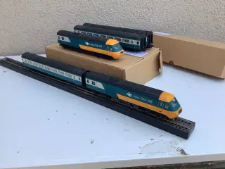 Hornby British Rail Intercity 125 (vitrinemodel). 