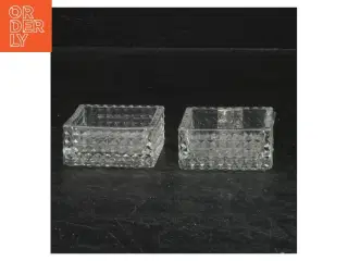 Sæt med to glasfade (str. 5,5 cm. 2 styk)