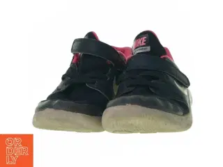Sko fra Nike (str. 31)