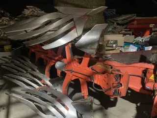 Kuhn VARIMASTER 152