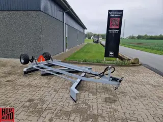 Mammen M3GLB-XL Bugseret