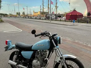 Suzuki gn 125