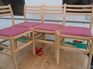 Spisebord stole