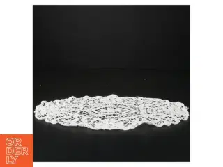 Hæklet mellemlæg (str. 20x33 cm)