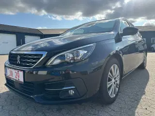 Peugeot 308 1,5 BlueHDi 130 Allure+ Sky SW