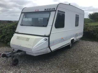 Adria 470/fortelt