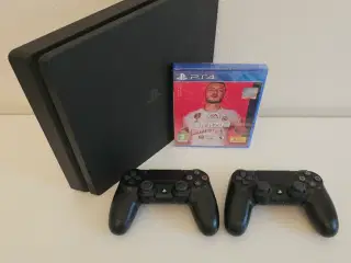 PlayStation 4 Slim 500GB + FIFA 20 og 2 Controller
