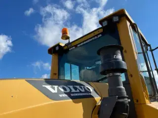 Volvo L60G - 12T gummiged / Topudstyret