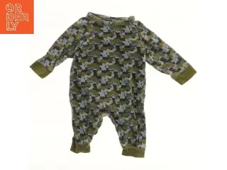 Heldragt med mønster fra Name It (str. 56)