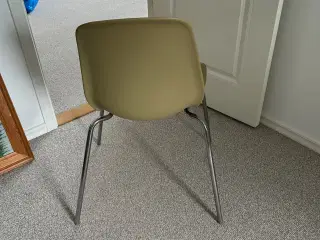 Grøn IKEA stol