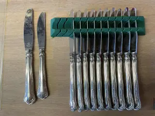 Sølvtøj, 12 knive tre-tårnede Herregaard fra COHR