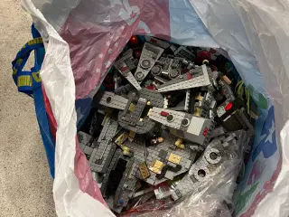 Lego klodser og figurer 