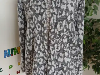 Cardigan. Luxzuz. Medium/38