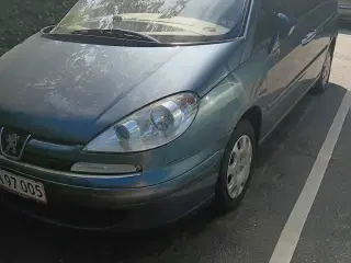 Peugeot 807 2,0 HDi 136 SR